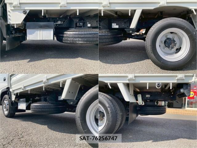 Mazda TITAN 2020-07 8876821-14