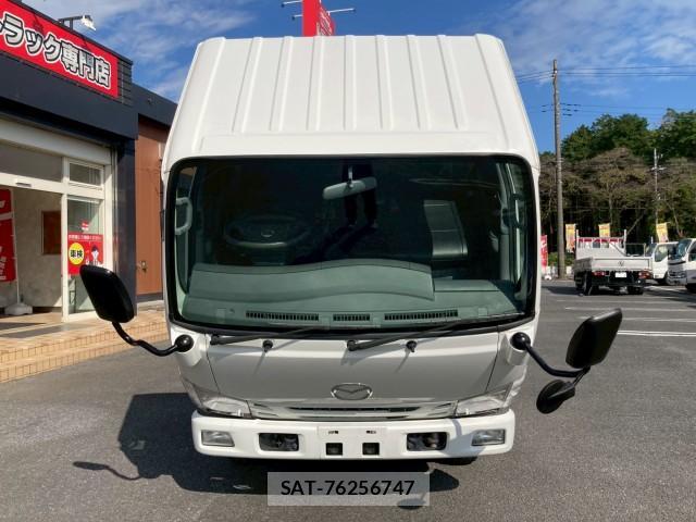 Mazda TITAN 2020-07 8876821-9