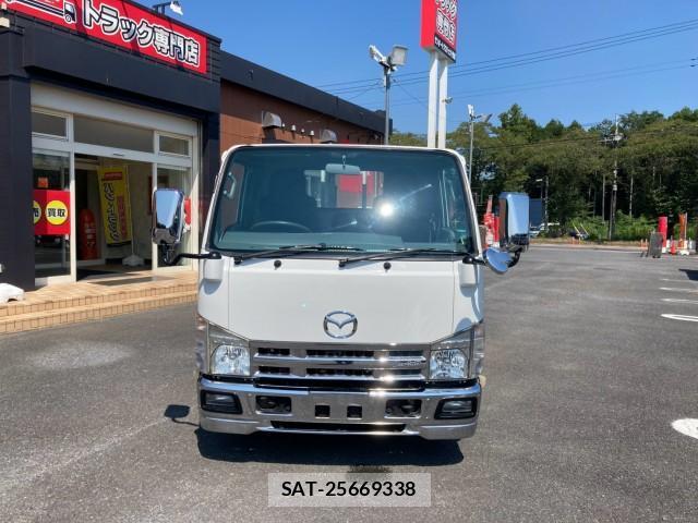 Mazda TITAN 2010-09 8876969-1
