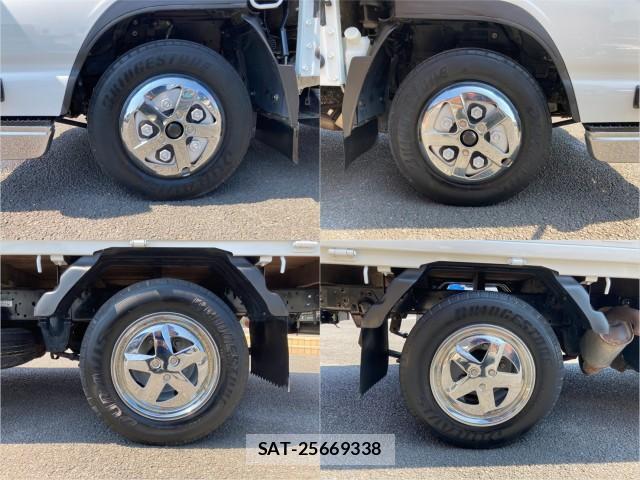 Mazda TITAN 2010-09 8876969-19
