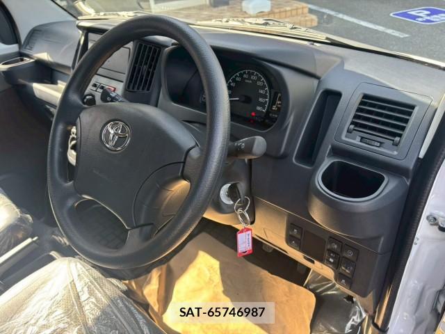 Toyota TOWNACE VAN 2025-09 8876824-13