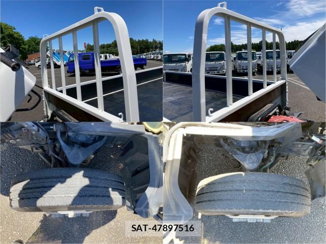 Toyota TOYOACE 2019-05 8876881-13