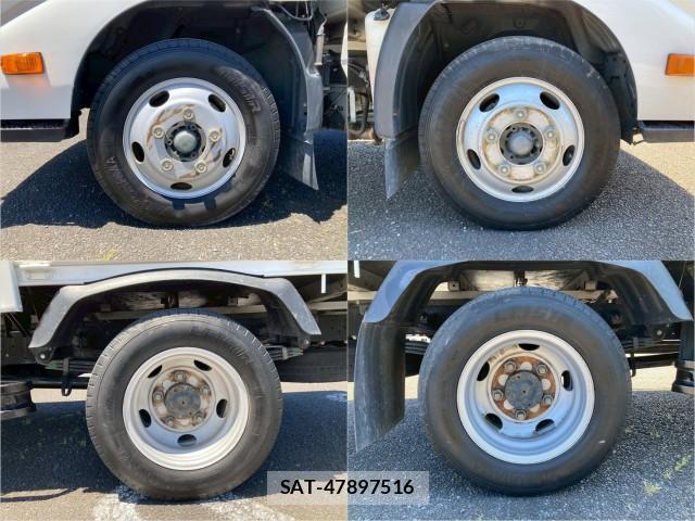 Toyota TOYOACE 2019-05 8876881-19
