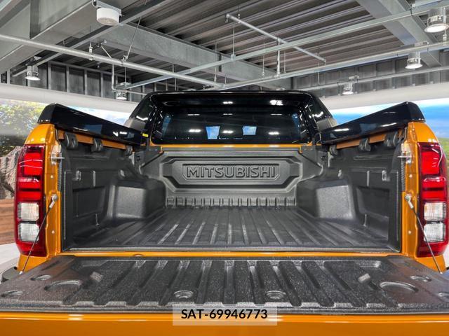 Mitsubishi TRITON 2024-12 8876159-11