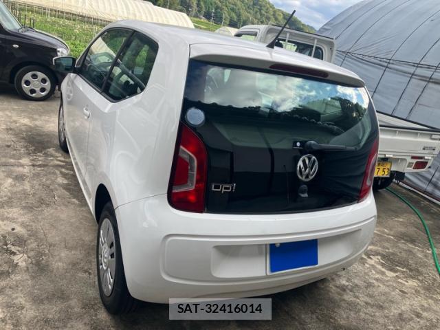 VolksWagen UP! 2013-12 8876416-13