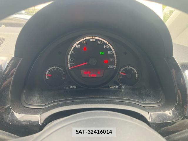 VolksWagen UP! 2013-12 8876416-16