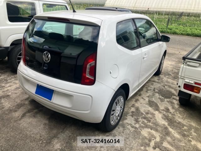 VolksWagen UP! 2013-12 8876416-2