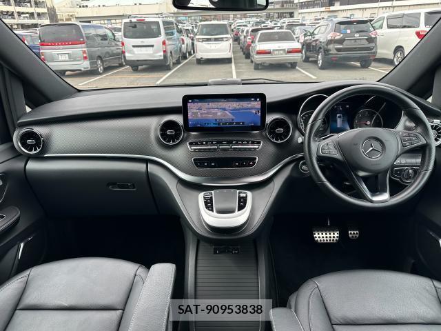 Mercedes Benz V-CLASS 2021-12 8877630-2