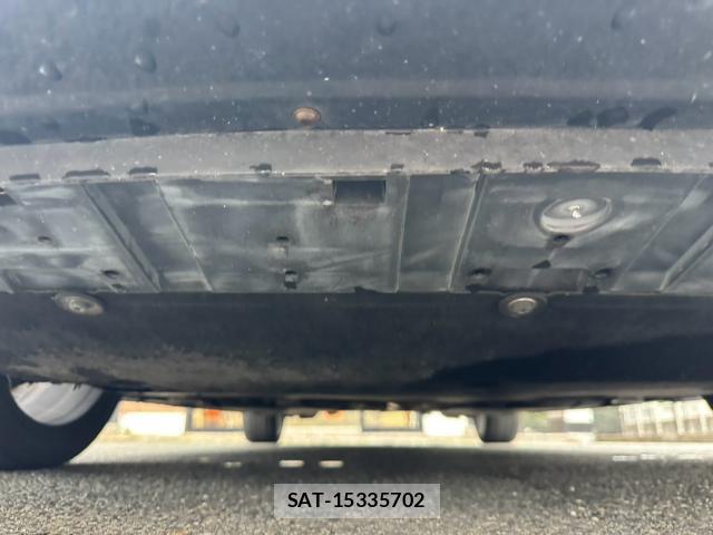 Volvo V40 2013-09 8877602-13