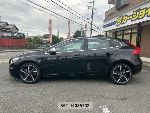 Volvo V40 2013-09 8877602-6