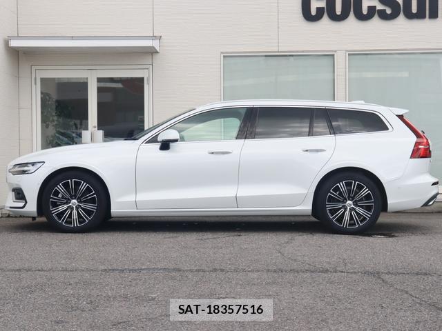 Volvo V60 2021-03 8876177-10