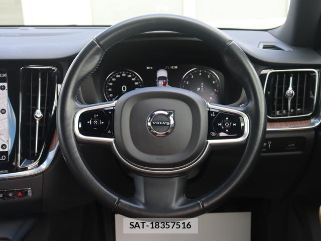 Volvo V60 2021-03 8876177-11
