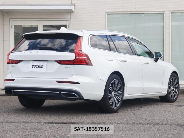 Volvo V60 2021-03 8876177-7