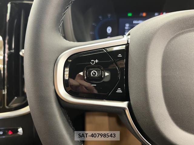 Volvo V60 2025-06 8877513-11