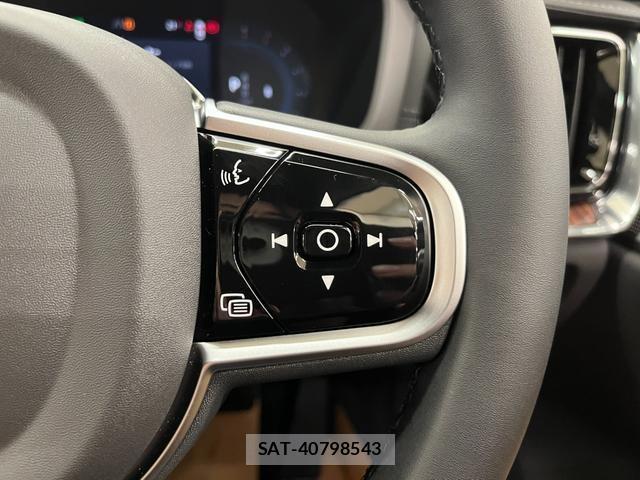 Volvo V60 2025-06 8877513-12