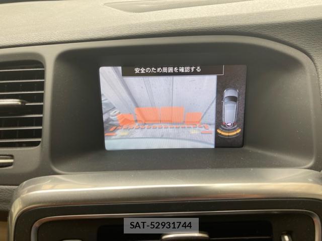 Volvo V60 2013-09 8877564-10