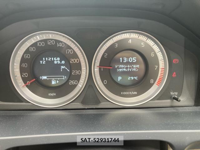 Volvo V60 2013-09 8877564-9