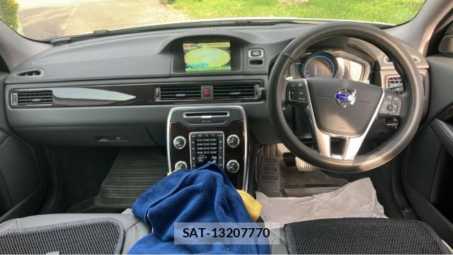 Volvo V70 2017-02 8877176-2
