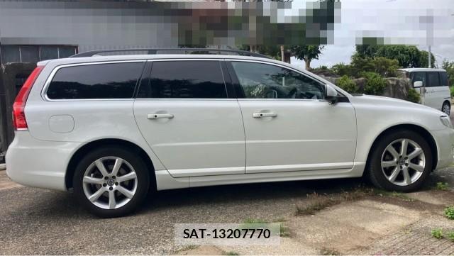 Volvo V70 2017-02 8877176-3