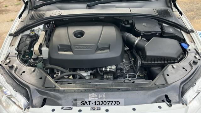 Volvo V70 2017-02 8877176-7