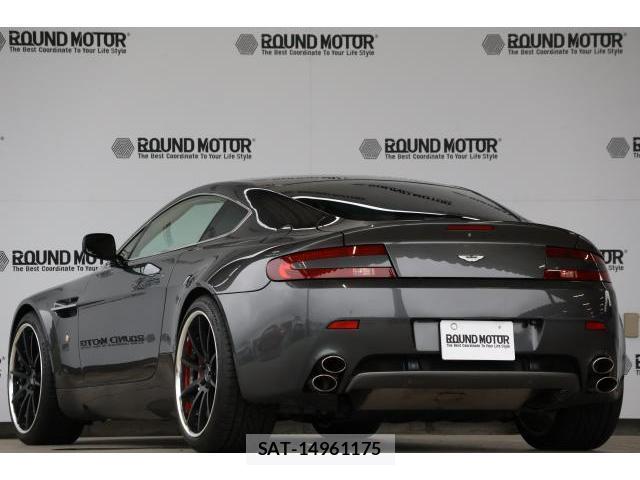 Aston Martin V8 2008-02 8877650-1