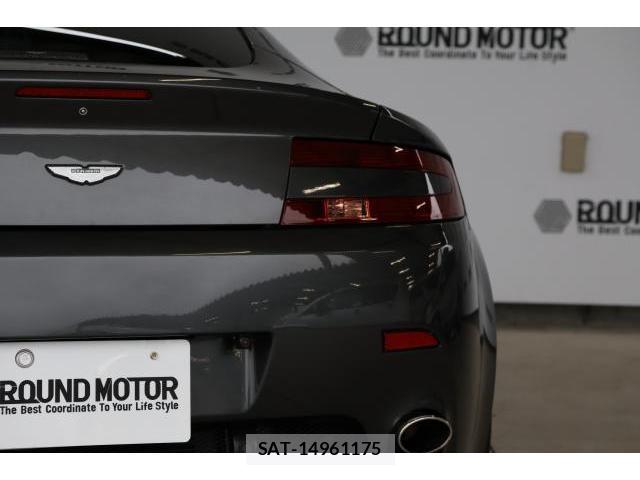 Aston Martin V8 2008-02 8877650-14