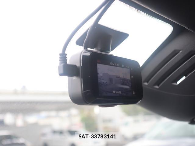 Volvo V90 2017-03 8876173-16