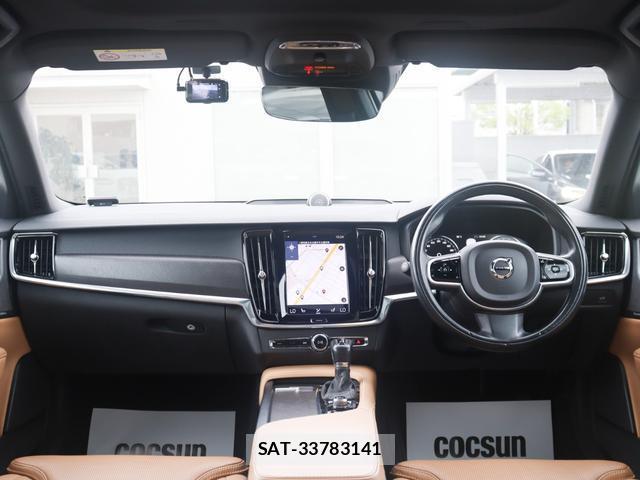 Volvo V90 2017-03 8876173-3