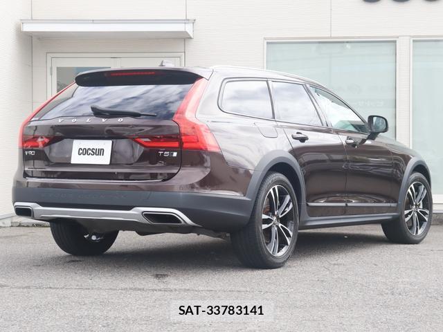 Volvo V90 2017-03 8876173-7