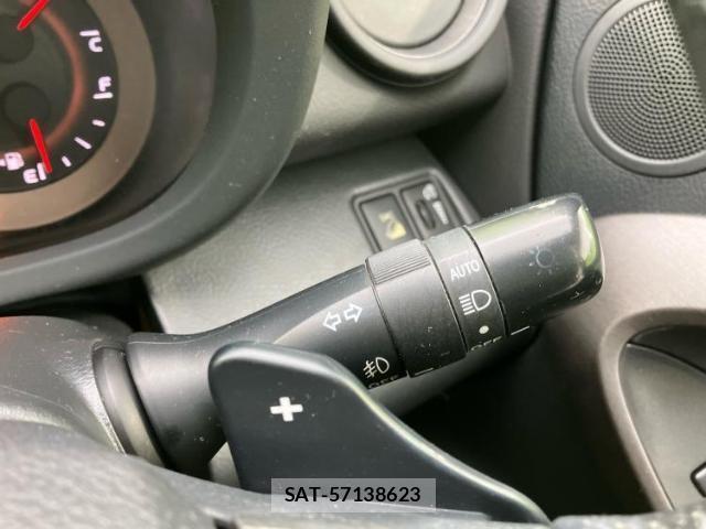 Toyota VANGUARD 2013-01 8878083-14