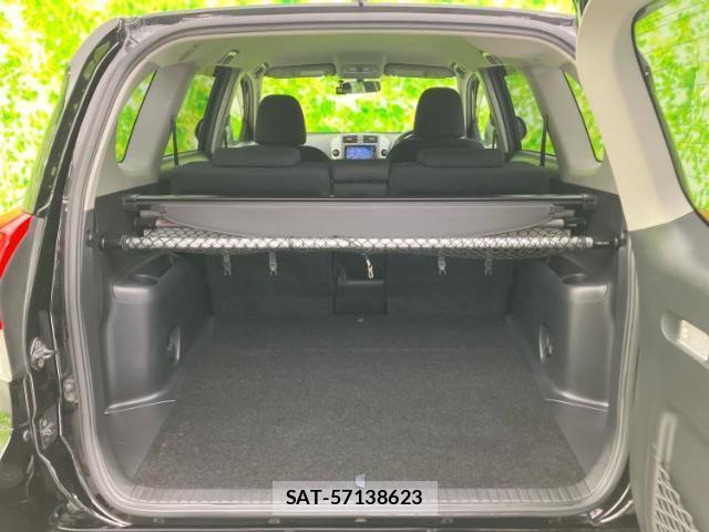 Toyota VANGUARD 2013-01 8878083-7