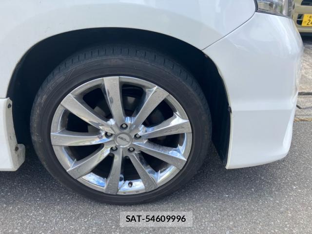 Toyota VELLFIRE 2010-07 8876282-2