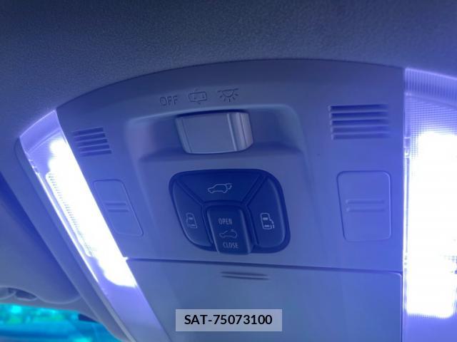 Toyota VELLFIRE 2013-09 8876338-18
