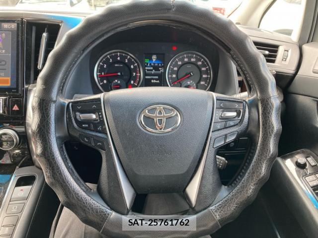 Toyota VELLFIRE 2016-10 8876356-11