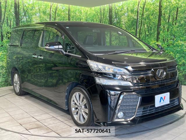 Toyota VELLFIRE 2017-04 8876680-17