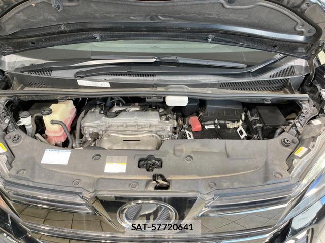 Toyota VELLFIRE 2017-04 8876680-19