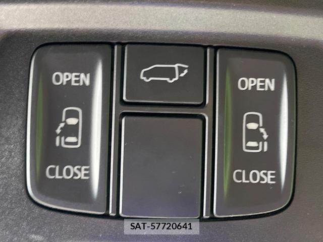 Toyota VELLFIRE 2017-04 8876680-4