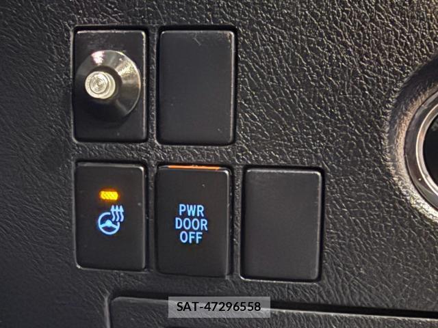 Toyota VELLFIRE 2015-11 8876754-11