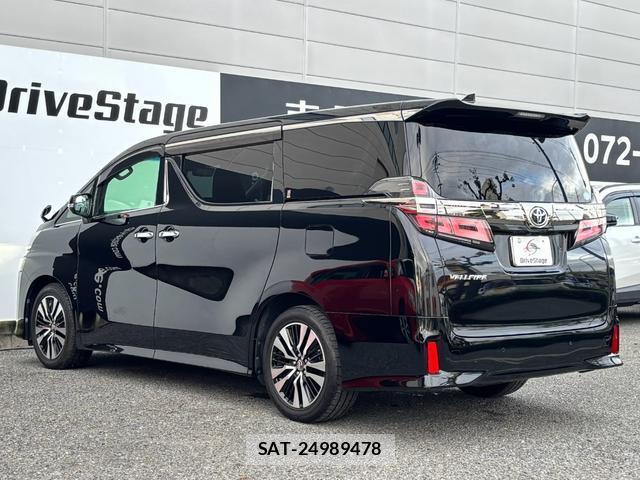 Toyota VELLFIRE 2018-10 8877820-10