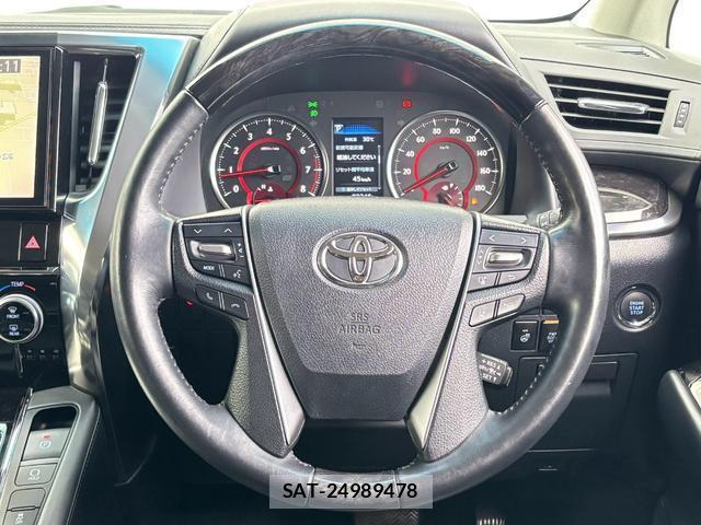Toyota VELLFIRE 2018-10 8877820-16