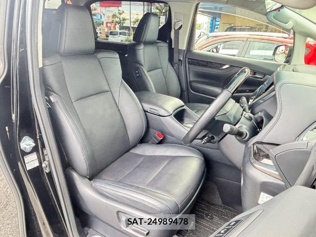 Toyota VELLFIRE 2018-10 8877820-5
