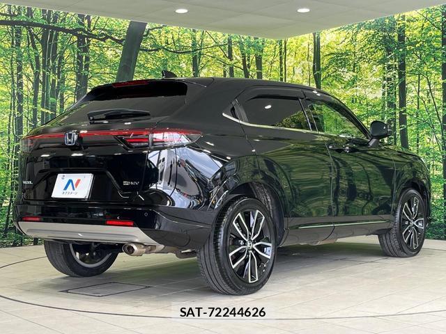 Honda VEZEL 2024-11 8875949-17
