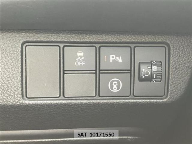 Honda VEZEL 2023-11 8876114-14
