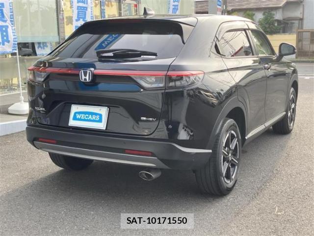 Honda VEZEL 2023-11 8876114-2