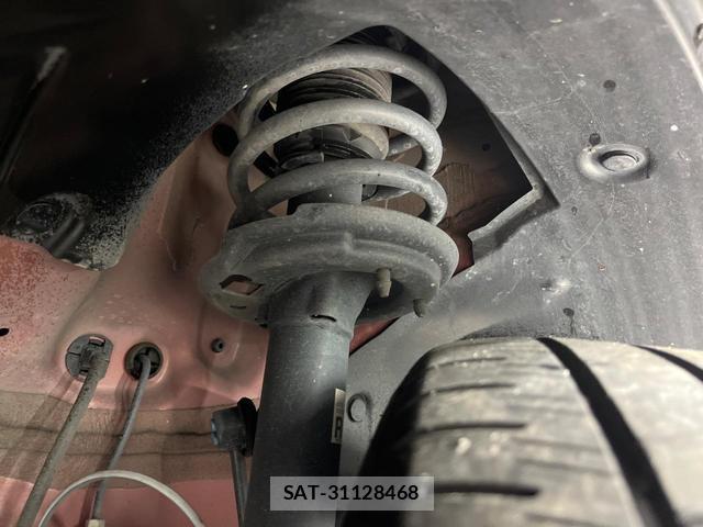 Honda VEZEL 2023-12 8876319-19