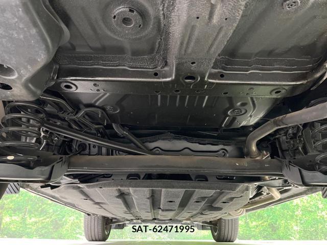 Honda VEZEL 2022-01 8876676-18
