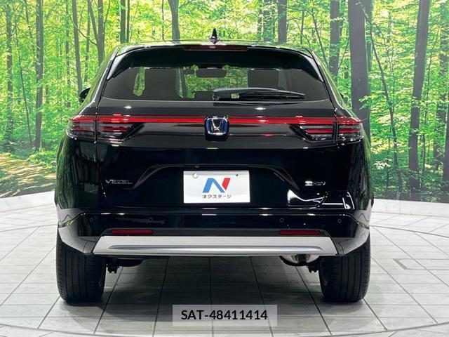 Honda VEZEL 2024-12 8876997-14