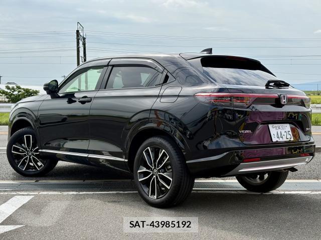 Honda VEZEL 2025-07 8877238-3