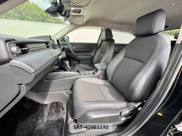 Honda VEZEL 2025-07 8877238-6
