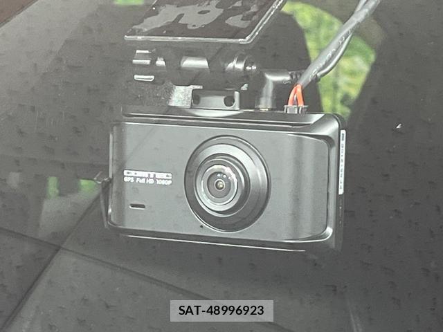 Honda VEZEL 2023-10 8877388-5